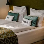 Weinhotel Freylich Zahn 4* Фрейбург