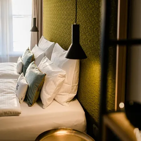 Weinhotel Freylich Zahn Hotel 4*