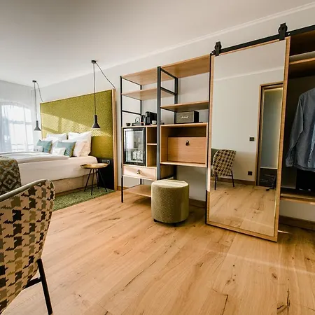Weinhotel Freylich Zahn 4* Freyburg