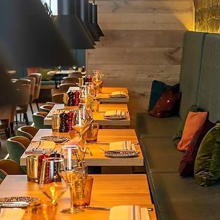 Hotel Weinhotel Freylich Zahn 4*