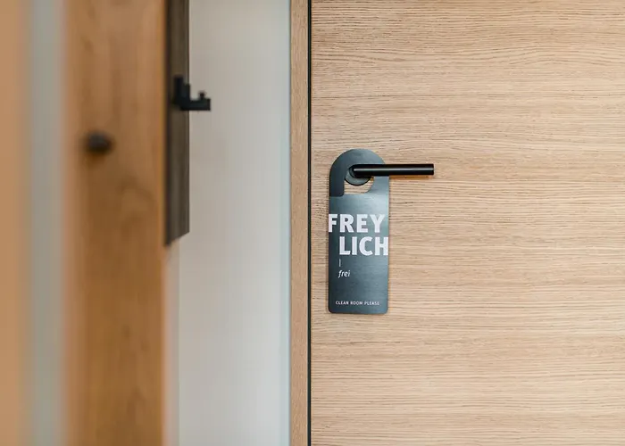 Otel Weinhotel Freylich Zahn Freyburg