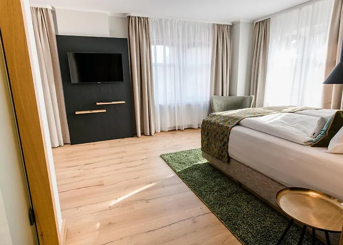 Weinhotel Freylich Zahn Otel